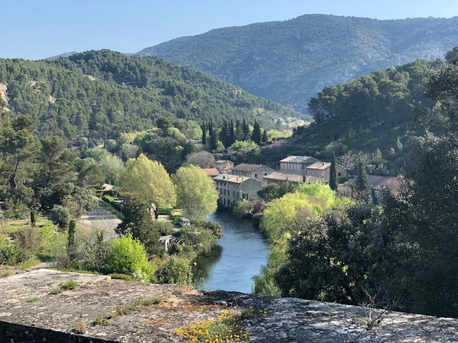 La Calade Daire LʼIsle-sur-la-Sorgue Dış mekan fotoğraf